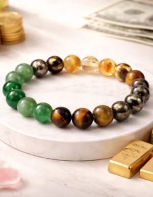 natural orgone / orgonite pyramid 40 mm (amethyst) natural orgone / orgonite pyramid 40 mm (amethyst)