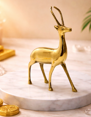 natural orgone / orgonite pyramid 40 mm (amethyst) natural orgone / orgonite pyramid 40 mm (amethyst)